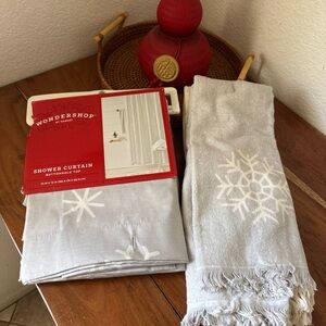 Wondershop Snowflake Shower Curtain Winter Snow Gray White Towel  Lot New